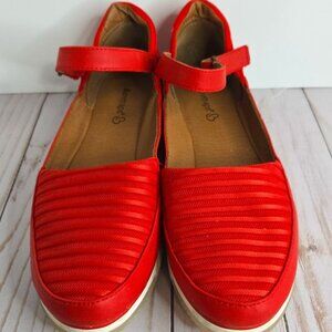 BareTraps Womens Harmony Faux Leather Lifestyle Slip-On Sneakers Red Size 7M